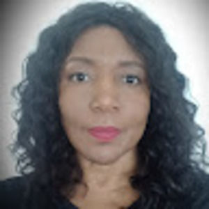 Meet your Posher, Lynne